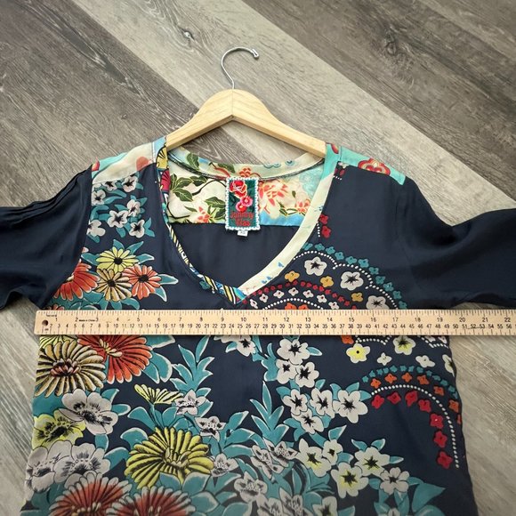 Johnny Was 100% Silk Floral Tunic Size XS - Picture 9 of 13